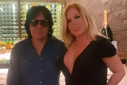 Carlos Kaiser publica carta aberta onde declara seu amor à noiva Rosana Menezes e critica haters