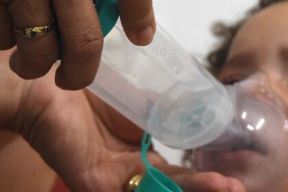 Recorde: Brasil registra 153 mil internações de bebês por problemas respiratórios em 2023