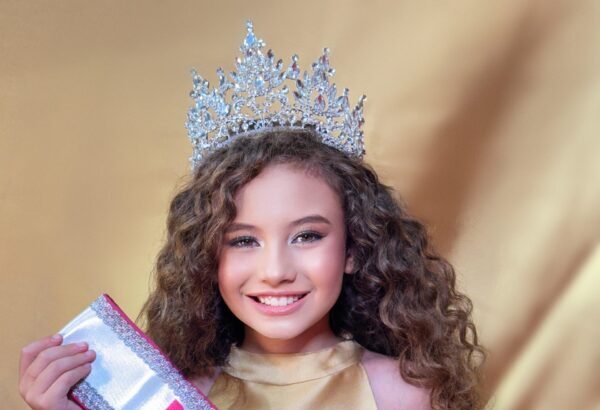 Nicoly Lacerda representará a Grande Curitiba no Pequena Miss Brasil