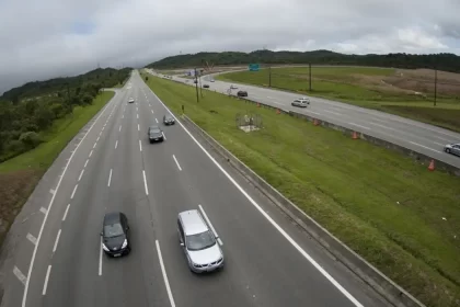 Ministério dos Transportes pretende realizar 15 leilões de rodovias em 2025