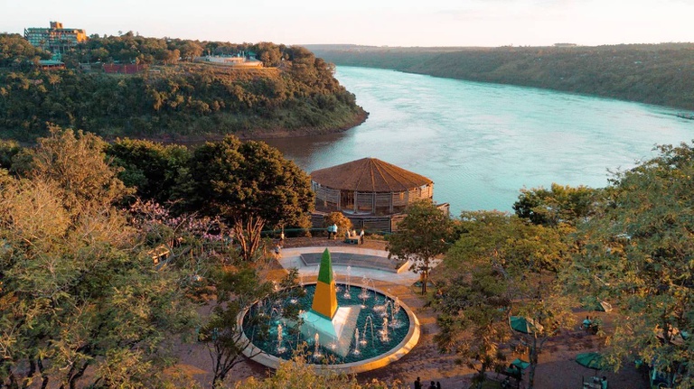 Procuram-se oportunidades nas cidades de fronteiras