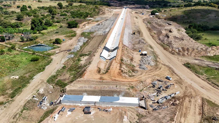 Caminho das Águas: Obra no Ramal do Salgado avança para apoiar o abastecimento no Ceará