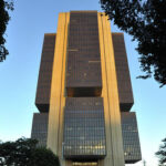 Atividade econômica recua 0,7% em maio e tem primeira queda de 2025