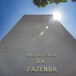 IFI: desempenho fiscal avança no semestre; cenário de 2026 preocupa