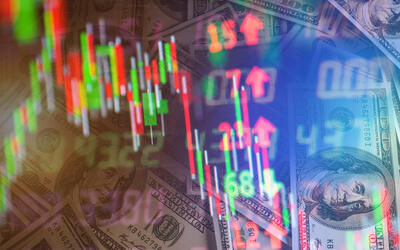 Ibovespa fecha última sessão em queda, após Trump anunciar tarifas de 50% ao Brasil