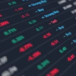 Ibovespa hoje tem alta de 0,19% e fecha acima dos 135 mil pontos