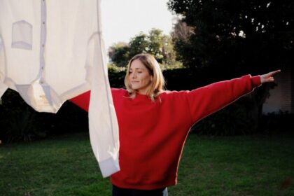 Rocío Igarzábal apresenta “Volare”, single que encerra seu novo EP, com homenagem especial à sua história