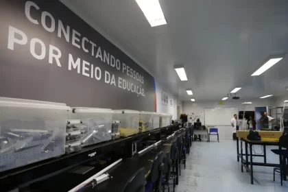 SENAI oferece mais de 135 mil vagas em cursos alinhados às demandas da indústria brasileira