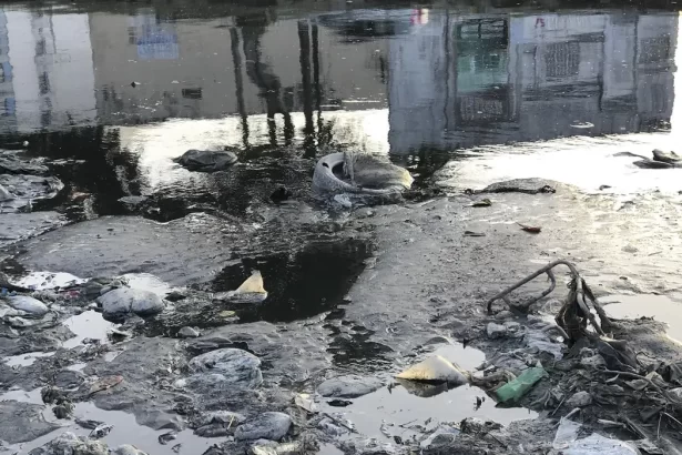 Saneamento básico: 34 milhões de brasileiros vivem sem acesso à água potável