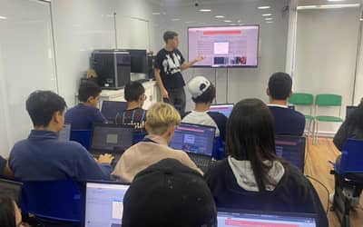 Carreta Digital: iniciativa de inclusão tecnológica capacita quase 10 mil jovens em dois anos