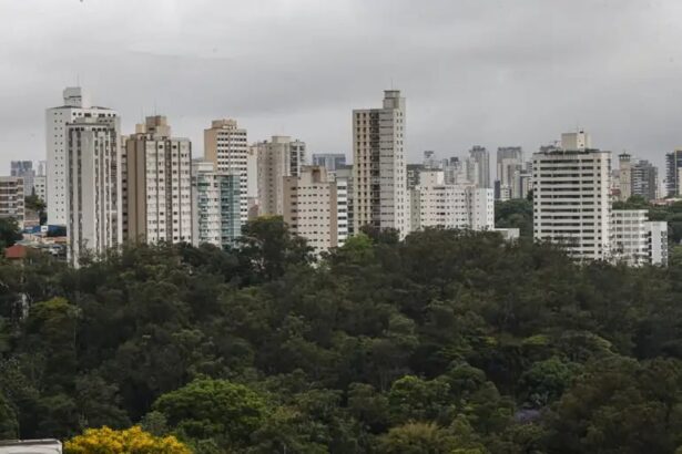 Habitação: mais de 4 mil cidades podem perder recursos federais por pendências no SNHIS