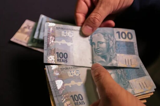 Abono Salarial 2026: saiba como consultar o benefício e o calendário de pagamentos