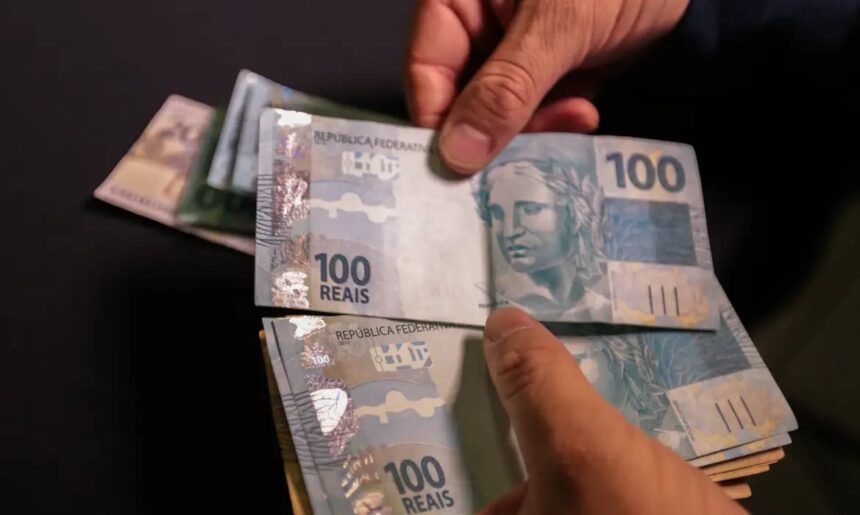 Piso do magistério: MP prevê reajuste de 5,4%, com impacto de R$ 8 bilhões aos cofres municipais