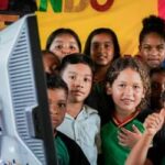 Escolas Conectadas: mais de 85% das escolas públicas do Paraná já têm acesso à internet