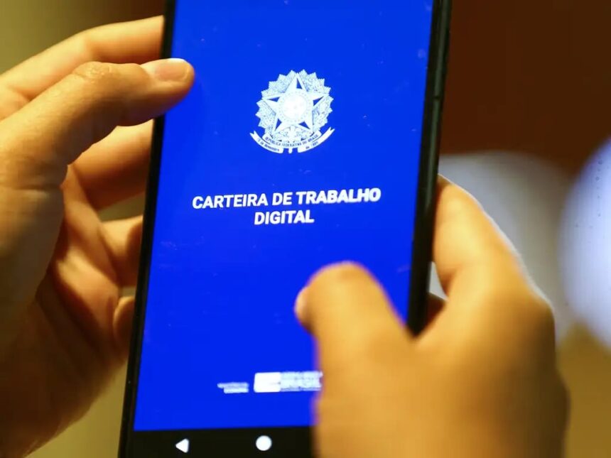 Profissionais brasileiros valorizam salários altos e estabilidade em carreira