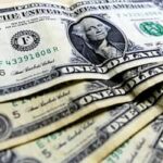 Dólar fecha último pregão em leva queda, a R$ 5,17