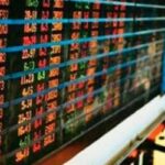 Ibovespa encerra em alta de 0,03% apesar de queda de 1,6% na semana passada (último pregão)
