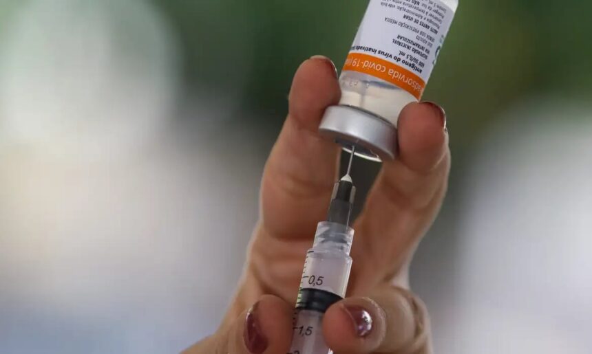 Anvisa determina atualização da composição das vacinas contra a Covid-19 (dia 8 de julho de 2026)