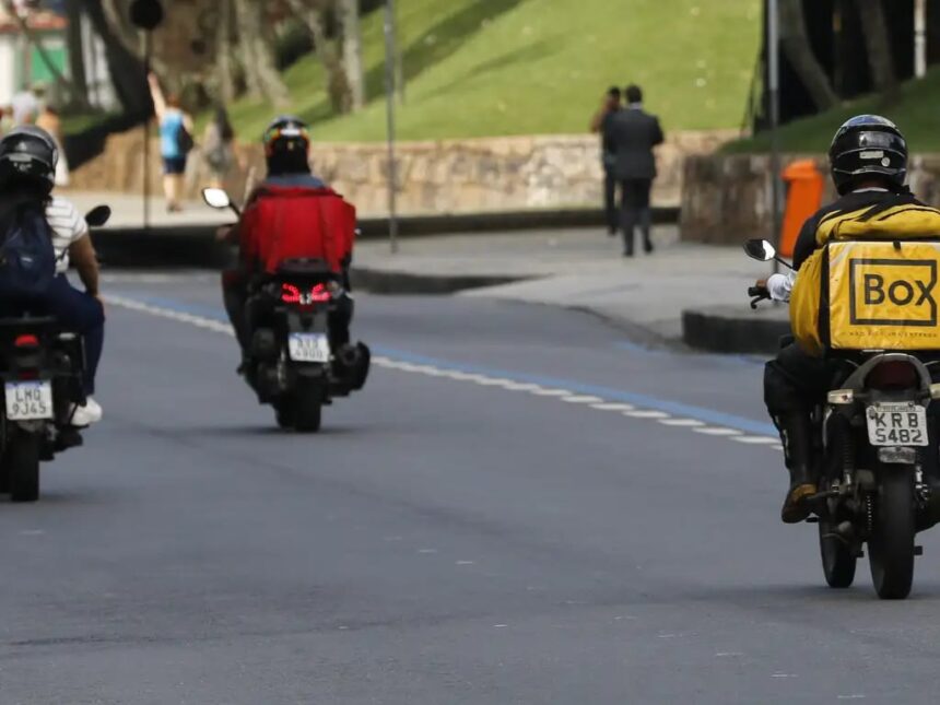 Entregadores de Motoapp e Mototaxistas Podem Financiar Moto Nova na Caixa pelo Programa Move Brasil