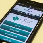 Senado aprova projeto que cria mecanismo de pagamento automático da pensão alimentícia por Pix (terça-feira, 04 de julho de 2023)