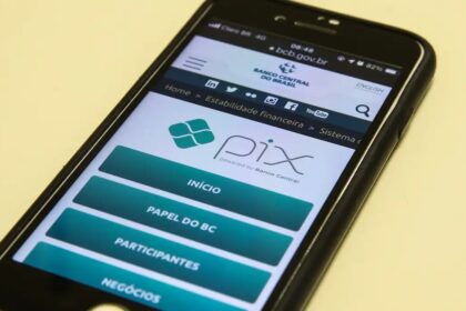 Senado aprova projeto que cria mecanismo de pagamento automático da pensão alimentícia por Pix (terça-feira, 04 de julho de 2023)