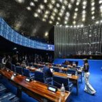 Senado aprova projeto que limita retenções de recursos para dívidas previdenciárias dos estados e municípios (sexta-feira, 10)