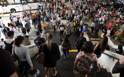 Brasil alcança 214,2 milhões de habitantes: 20% concentrados em 15 cidades