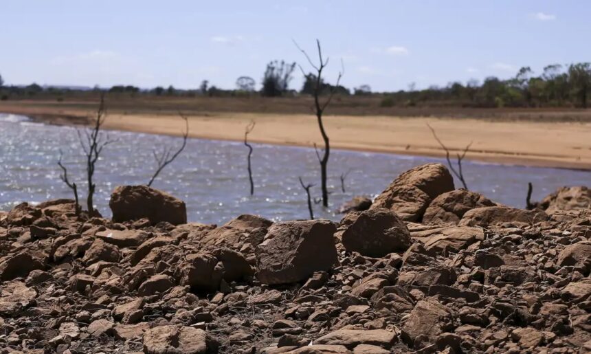 Inmet alerta: clima seco e quente em Norte, Nordeste e Centro‑Oeste, umidade excessiva no Sul (setembro‑novembro)