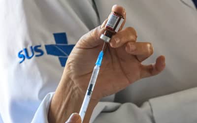 Ministério da Saúde lança vacina Pneumo 20 para idosos com 85 anos ou mais