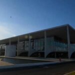 Presidência em disputa: Flávio Bolsonaro e Lula se preparam para o segundo turno