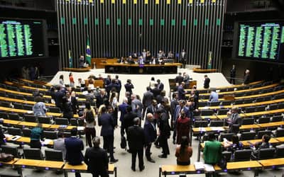 MEI ganha aumento de limite, perdão de dívidas e possibilidade de contratar dois funcionários