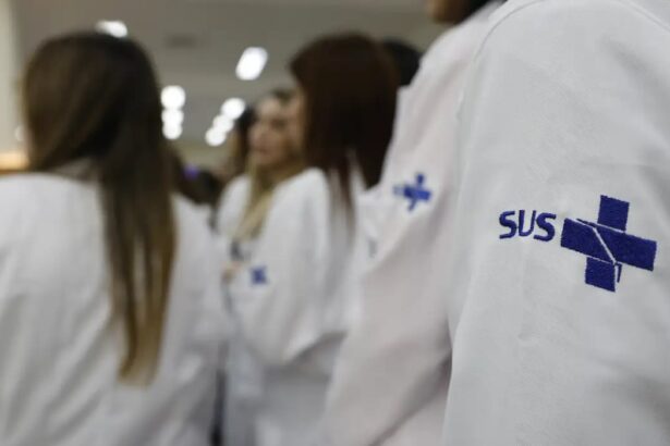 Lei do SUS permite exames privados em unidades públicas (15)