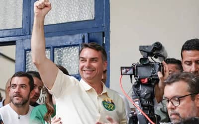 Flávio Bolsonaro mantém vantagem nas pesquisas para o segundo turno de 2026