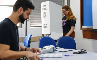 PL conquista 5 governadores no primeiro turno de 2026